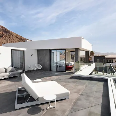 Villa Infinity
