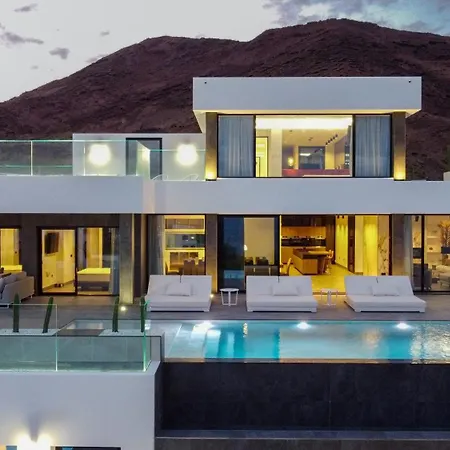 Villa Infinity